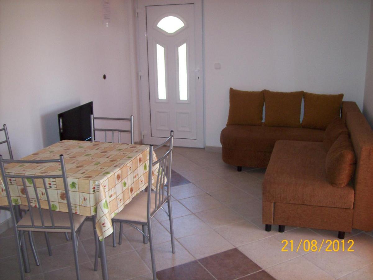 Apartments With A Parking Space Vir - 17422 Εξωτερικό φωτογραφία